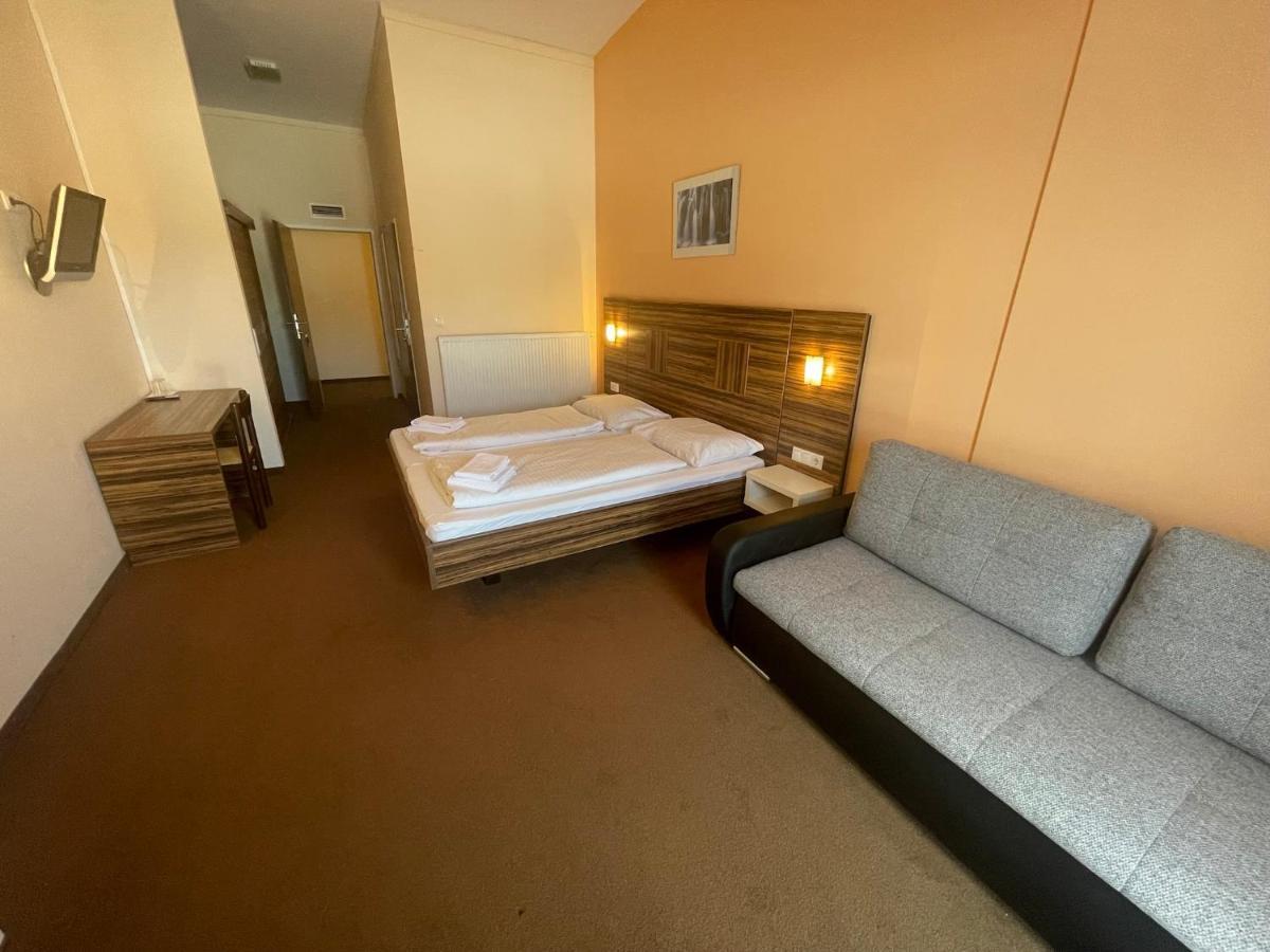 Hotel Koralpe Elsenbrunn Экстерьер фото